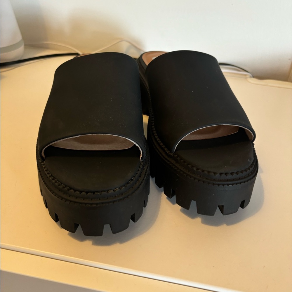 Black platform sandals
